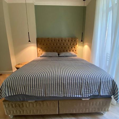 Classic And New Brand Apartment San Stefano 9 Varna Extérieur photo